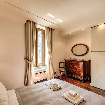 شقة Spagna/trevi - Elegant And Refined *