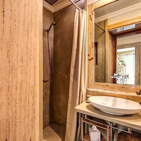 Spagna/trevi - Elegant And Refined شقة *