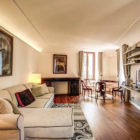 Spagna/trevi - Elegant And Refined شقة روما