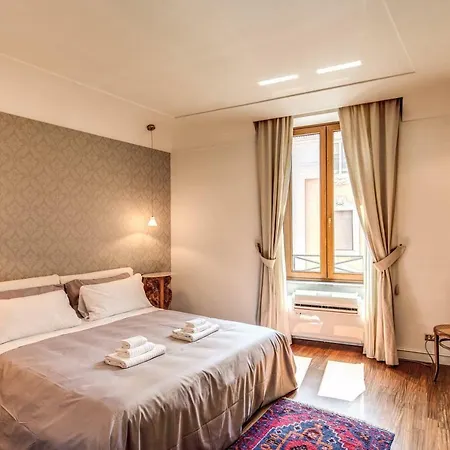Spagna/trevi - Elegant And Refined شقة روما